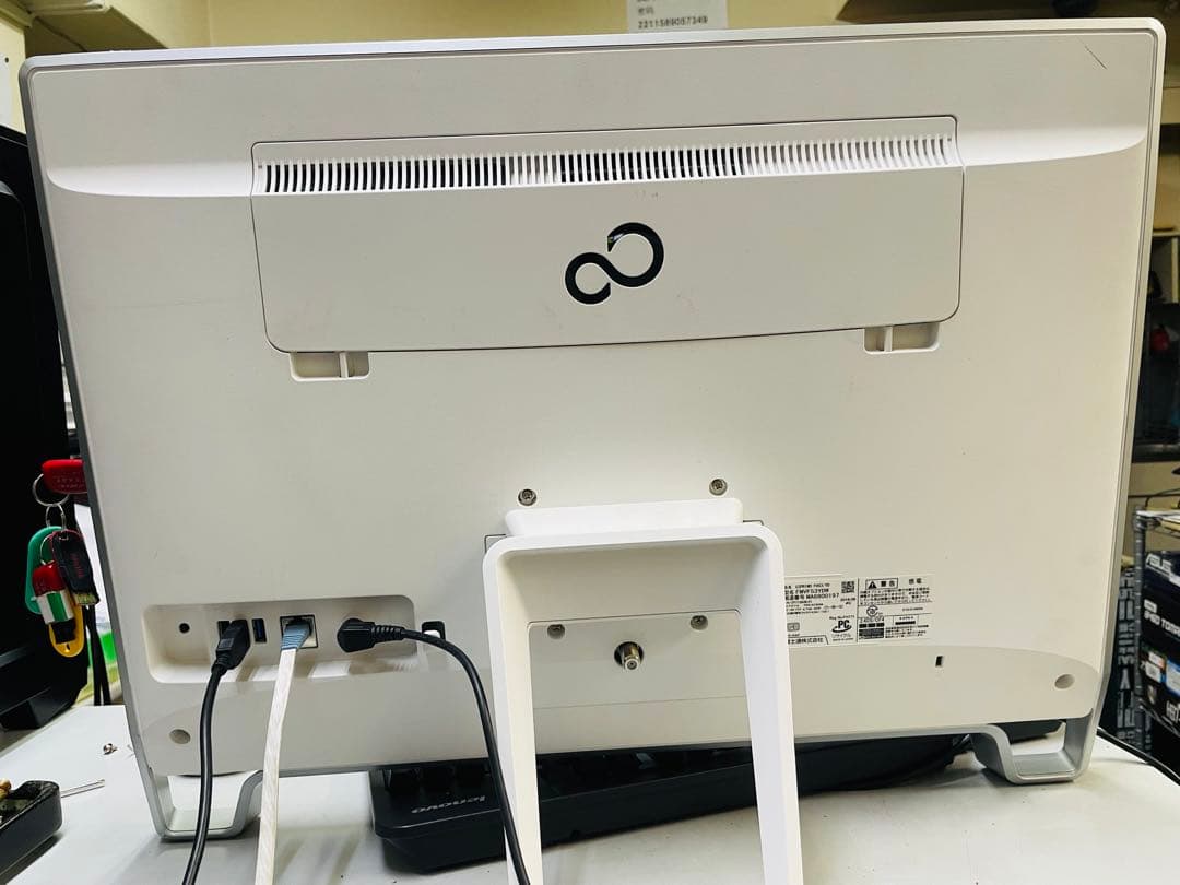 500GBSSD初期設定済みSSD Windows11富士通23型一体型パソコン