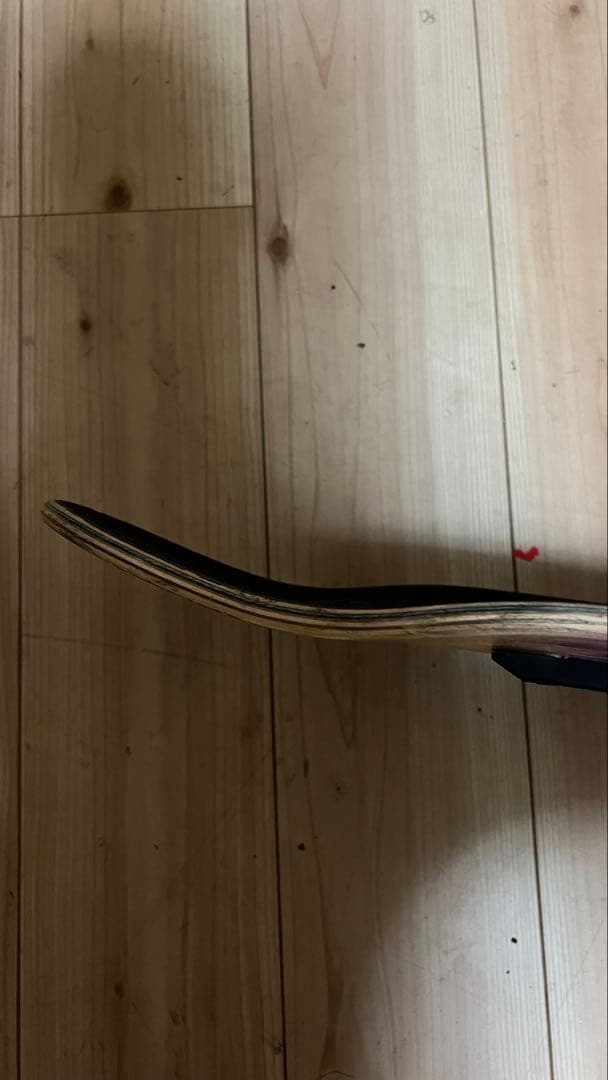 スケボーデッキ2本、トラックセット(バラ売り不可)