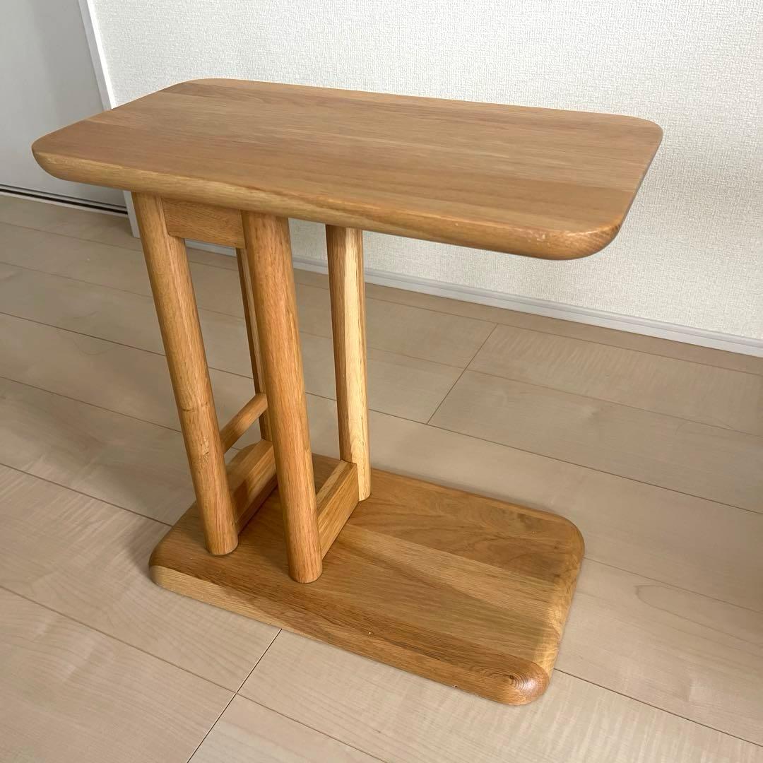 ルノ Runo 北欧風　サイドテーブル　移動簡単 C字型 角丸加工 小物置き