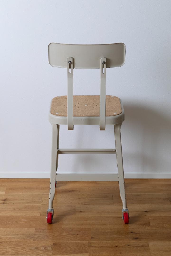 スツール LYON FACTORY STOOL Putty white