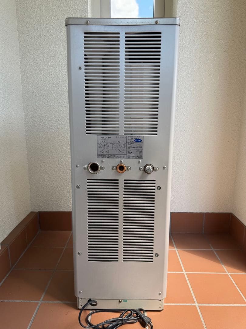 日立　ウォータークーラー（RW-223PD）