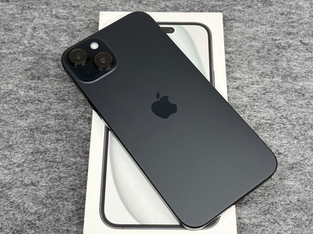 Apple iPhone15 Plus 128GB バッテリー100％ 展示品