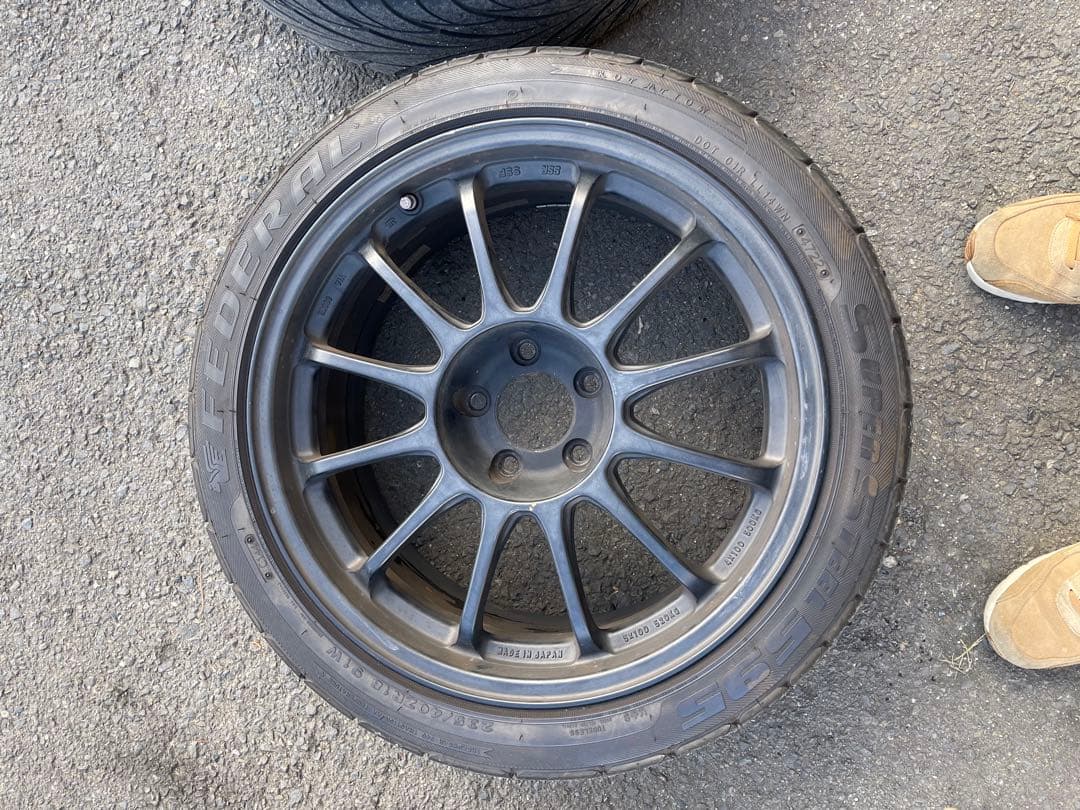 SSR TypeF 18インチ　235 40 18