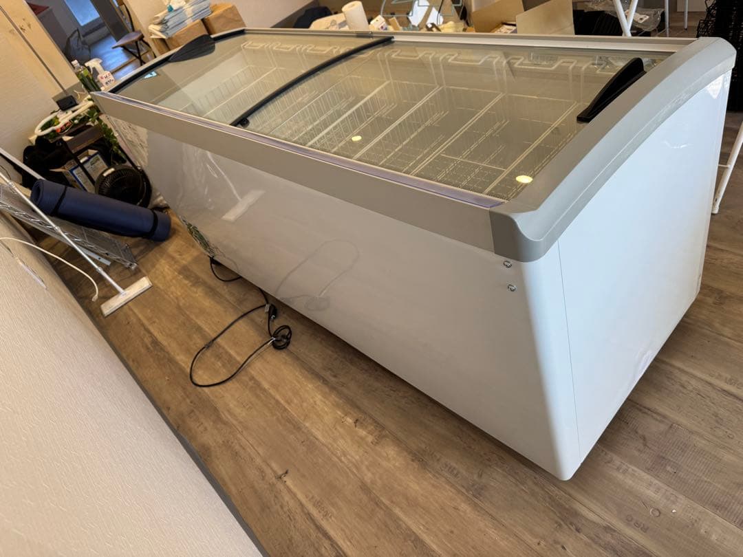 S*R様 冷凍ショーケース JCMCS-405L 冷凍庫 予備カゴ2つ付