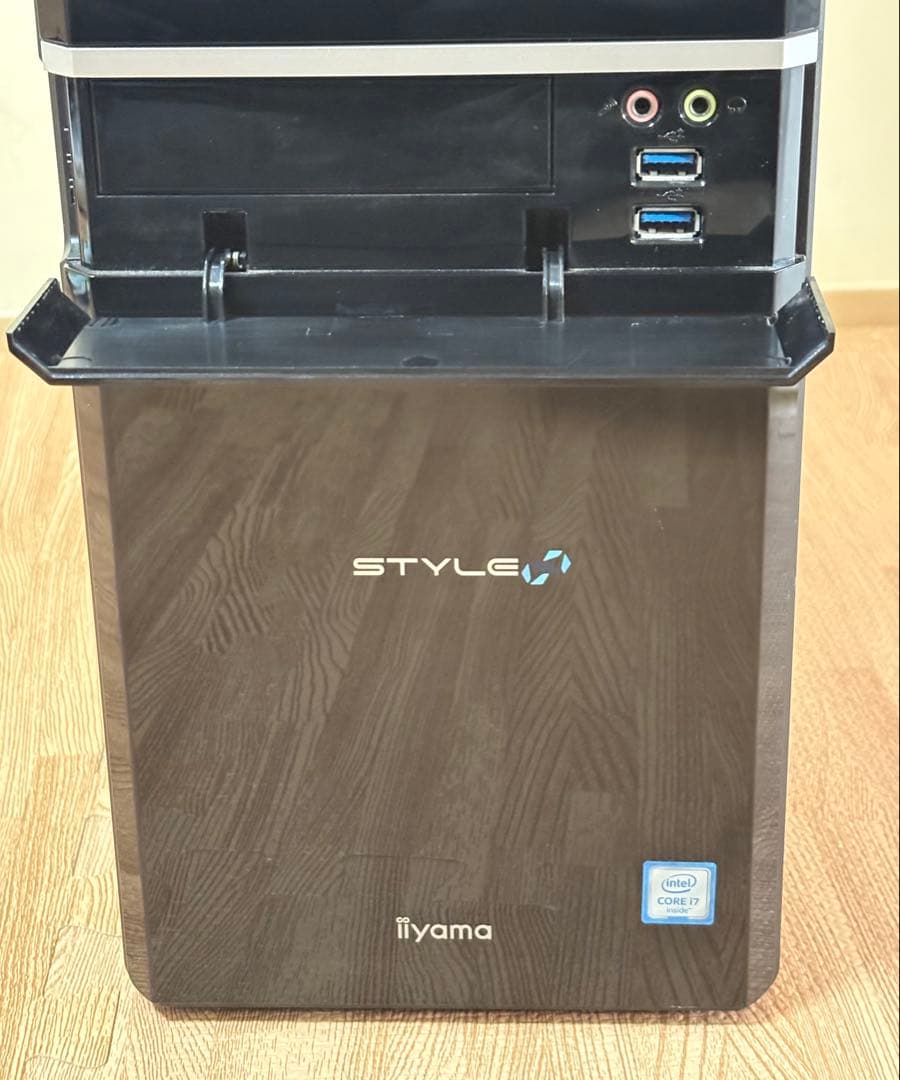 STYLUS ミドルタワーPC/i7/メ12/SSD/HDD/Office/美品