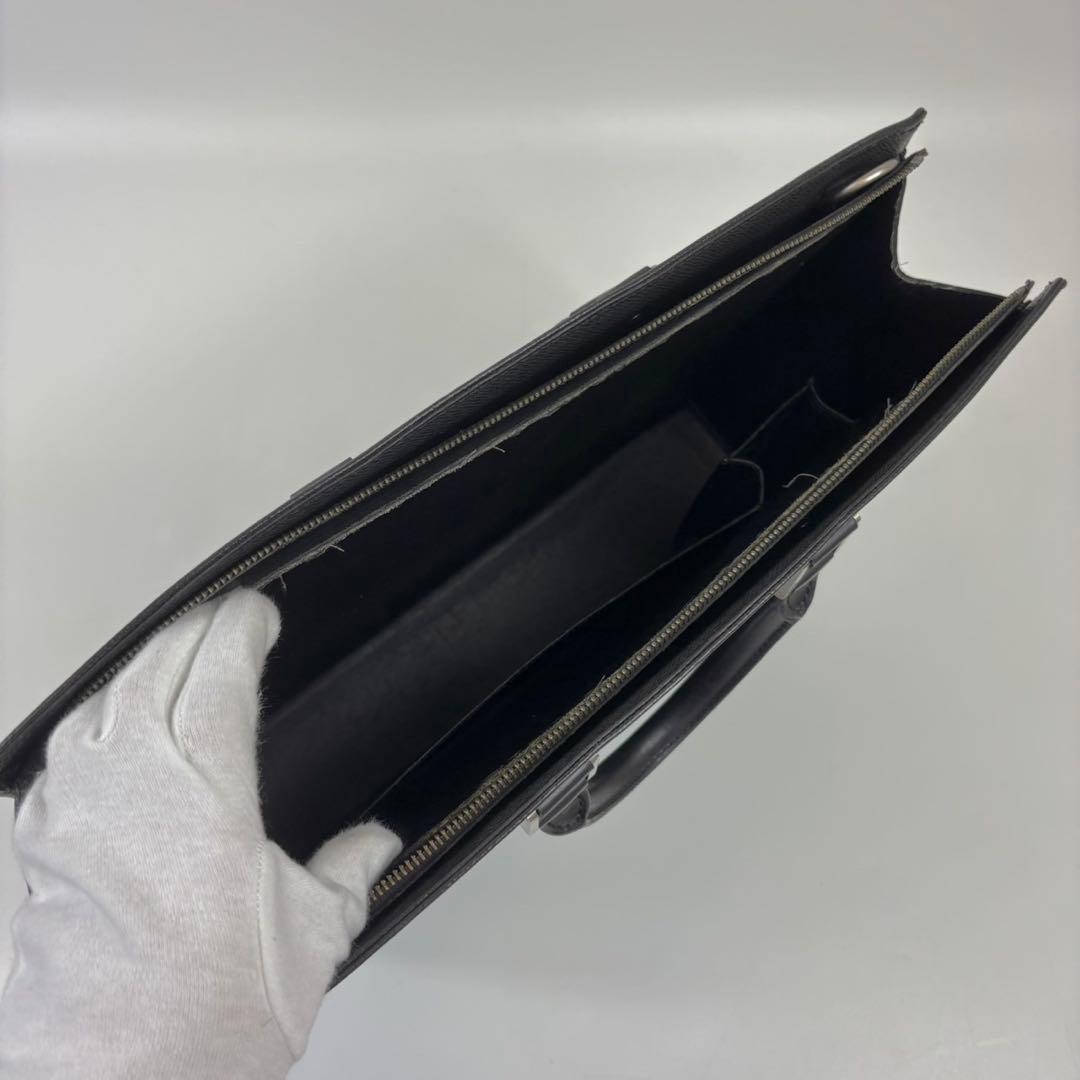 美品 ルイヴィトン タイガ ポルトドキュマン ロザン アルドワーズ ブラック