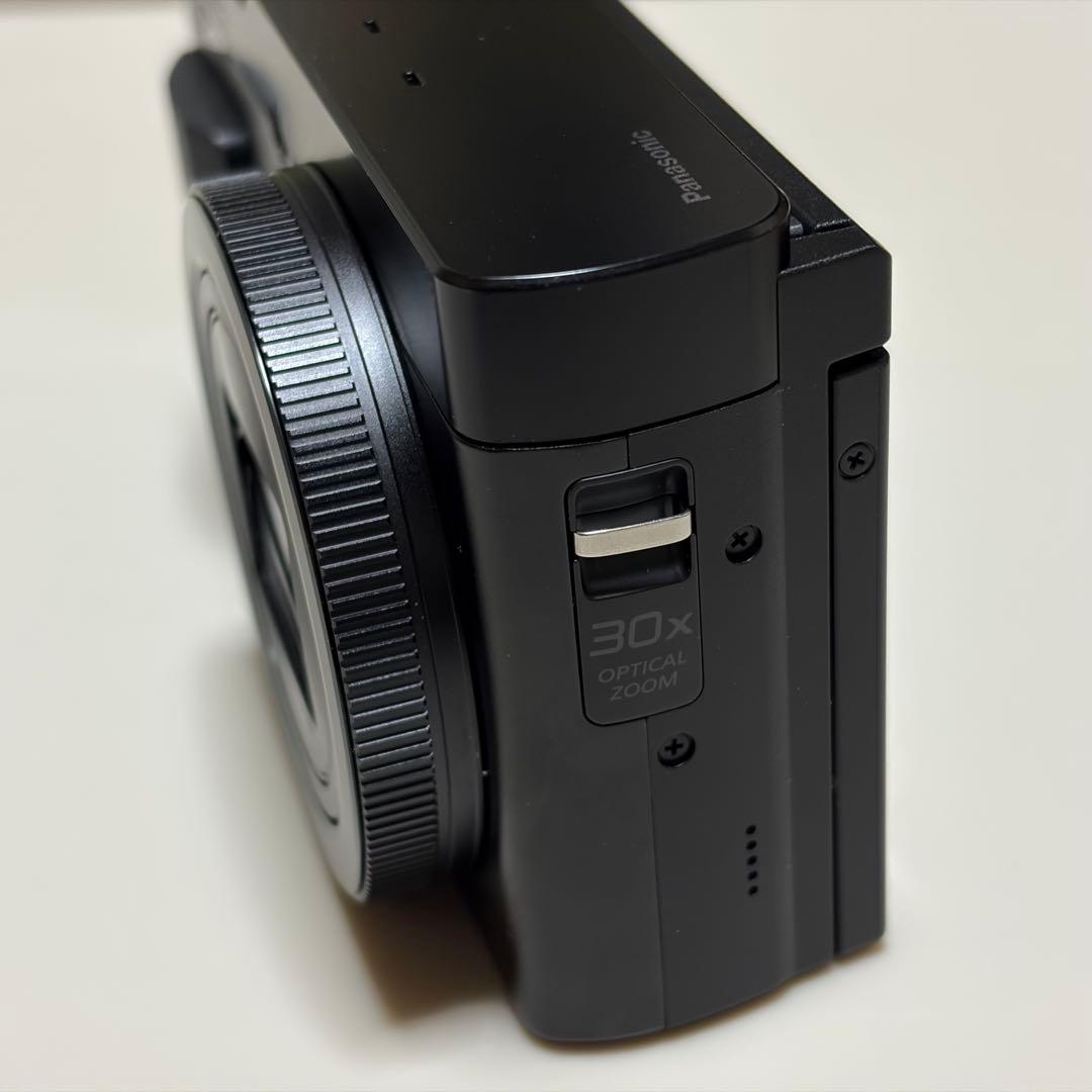 【ほぼ新品】Panasonic Lumix DC-TZ99