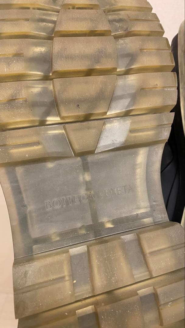 m　Bottega Veneta ザ・タイヤ チェルシーブーツ　サイズ42