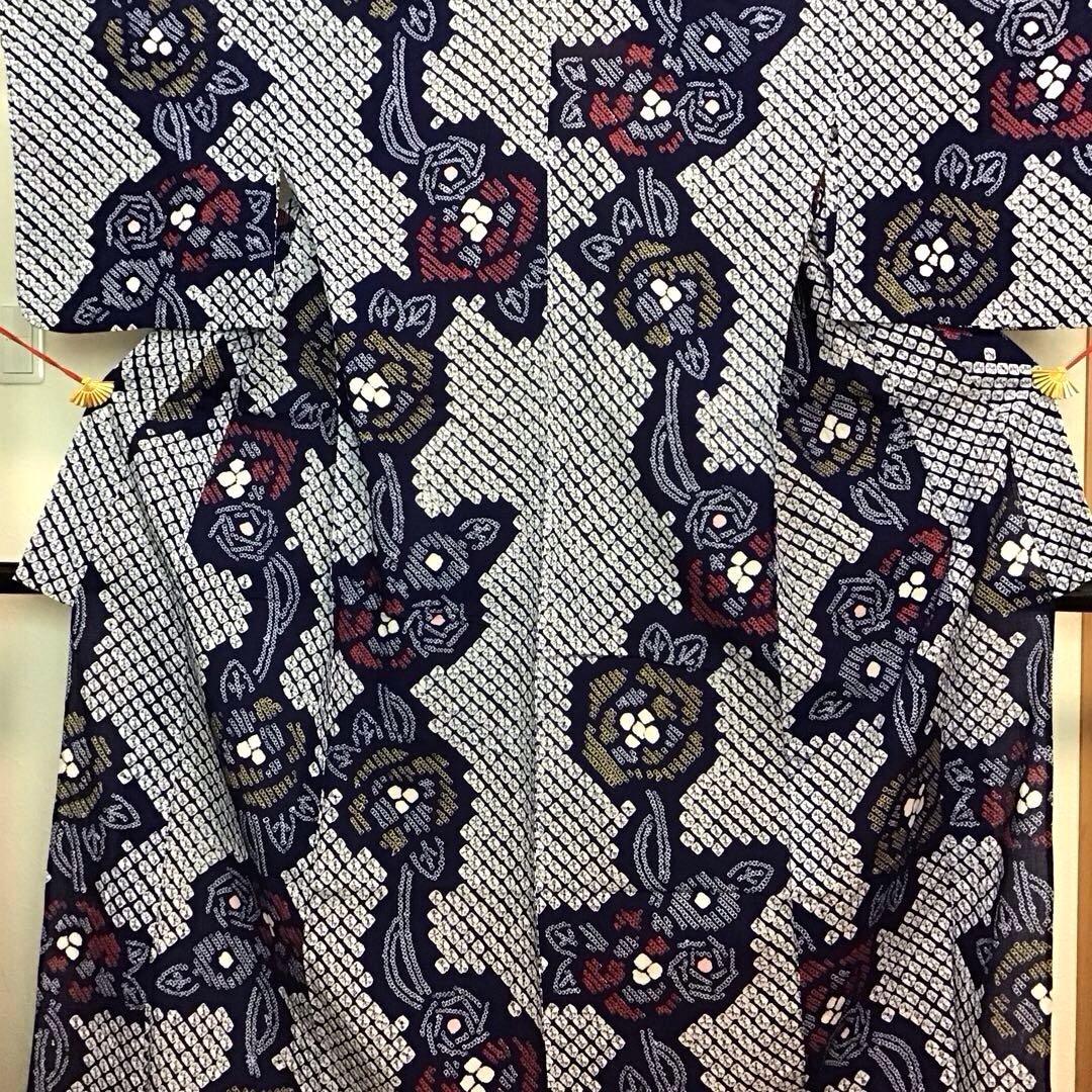 未使用☆本場有松絞り☆誂え浴衣☆紺色☆ばら☆身丈168☆裄丈68☆