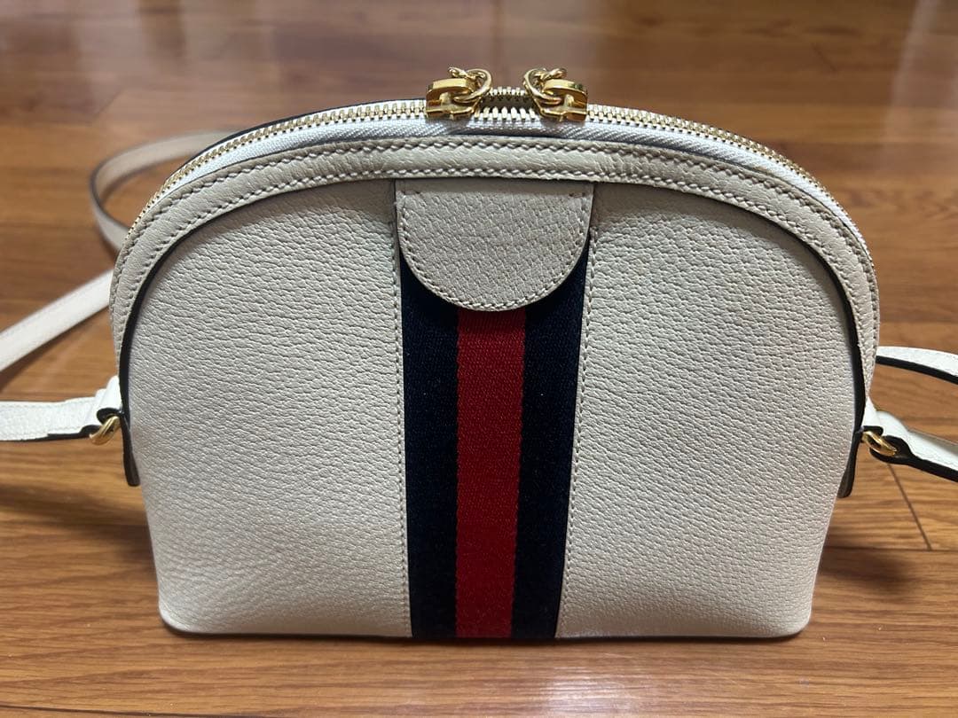 早い者勝ち！超美品⭐︎GUCCI オフィディアショルダーバック　レザーアイボリー