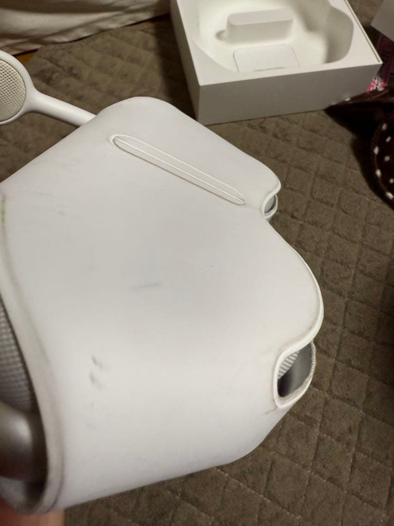 AirPods MAX シルバー　中古