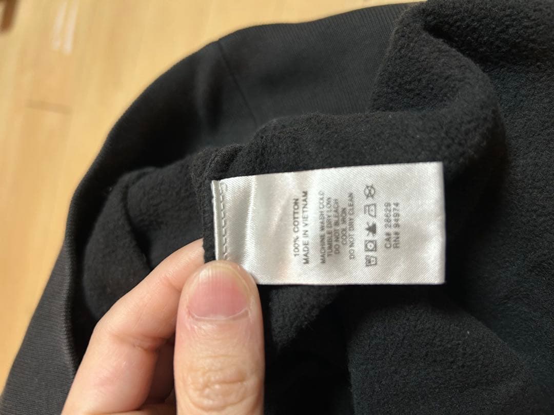 stussy ハーフジップトレーナー　ブラック