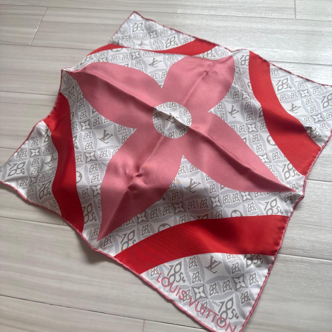 Louis Vuitton シルクハンカチ ピンク レッド