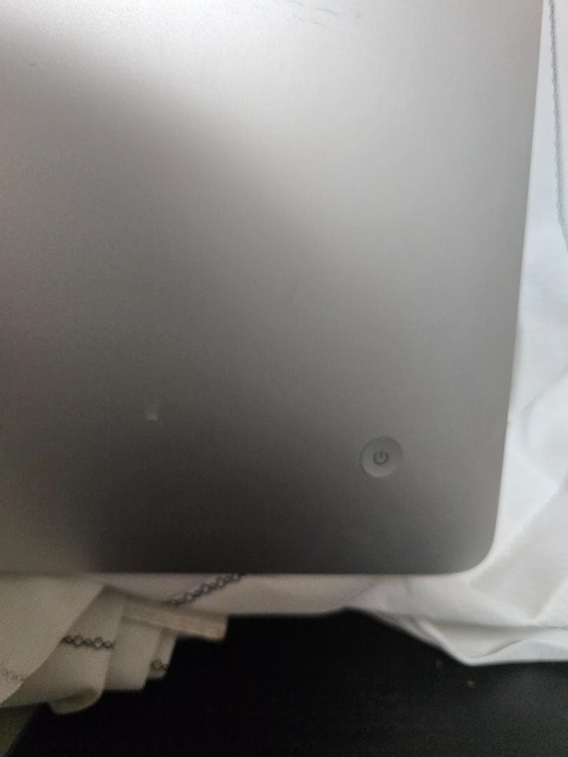 iMac 21.5インチ Late2013