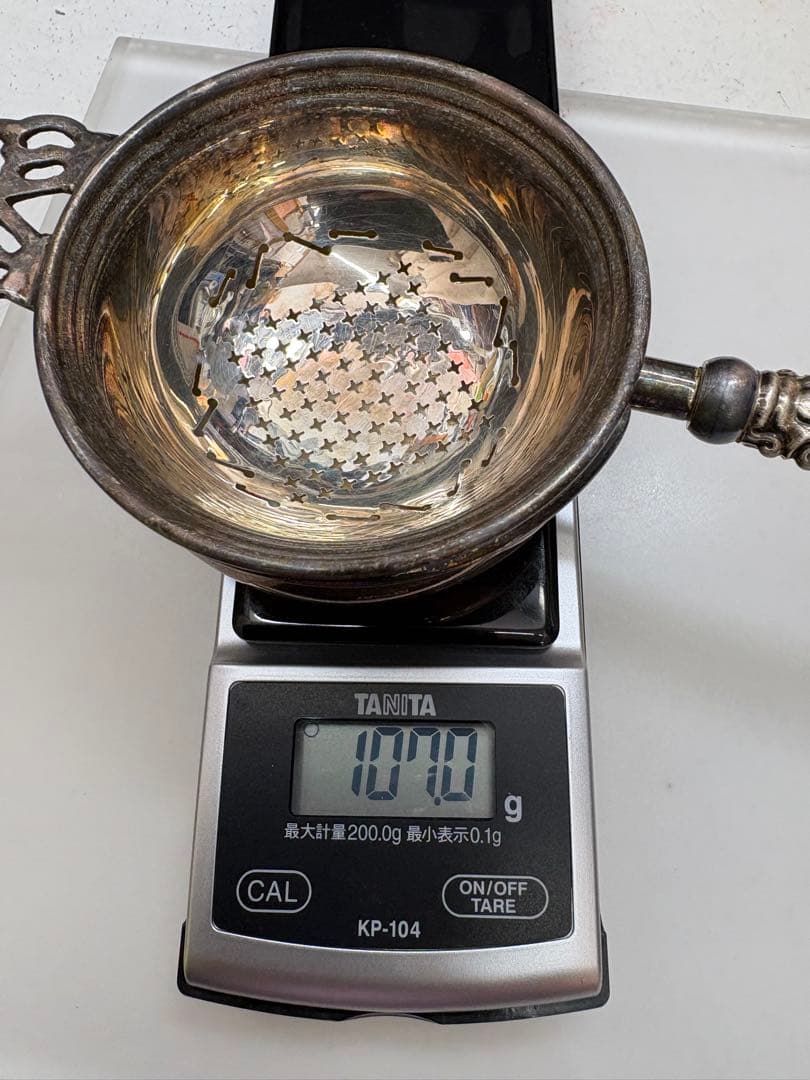 銀製ストレーナー 真珠母貝ハンドル・107g・中古品