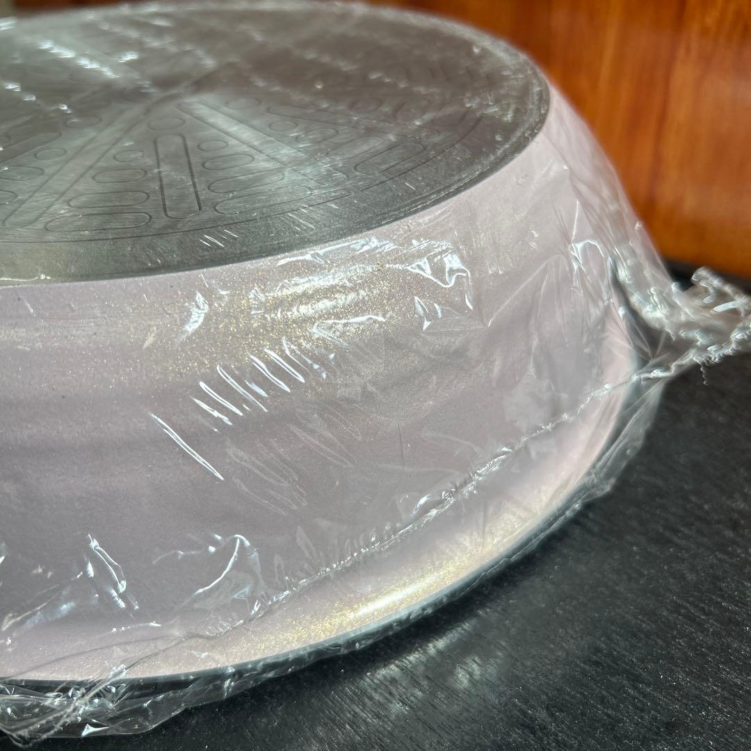 ISA　新品オールライトフライパン26cm スチーマー付 シャンパンピンク