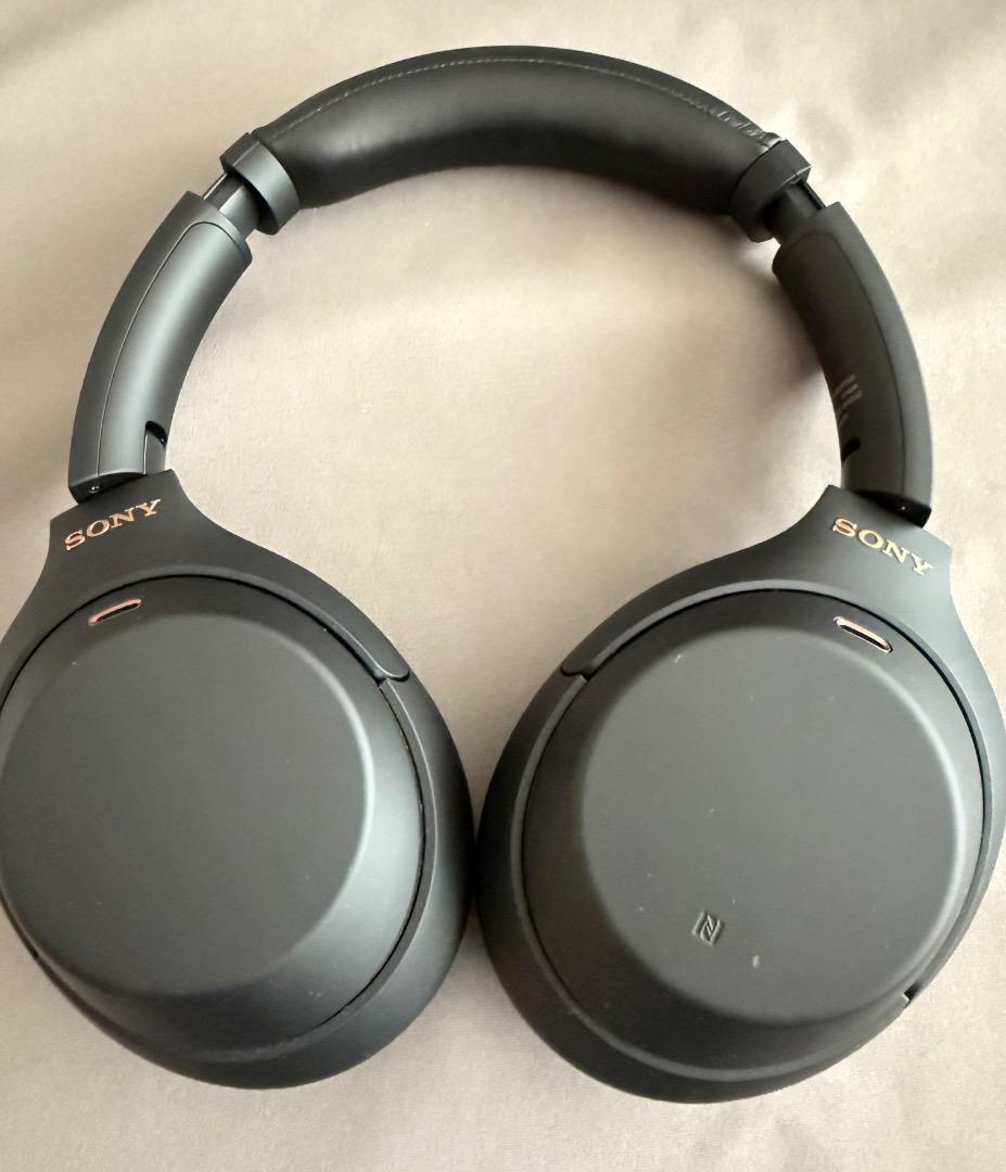 Sony WH-1000XM4 ブラック