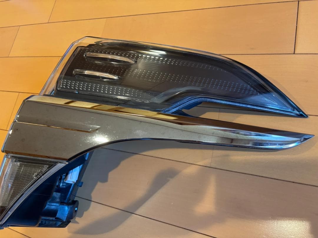 （Hana!!） ヴェルファイア30系後期純正通常テールランプ4点