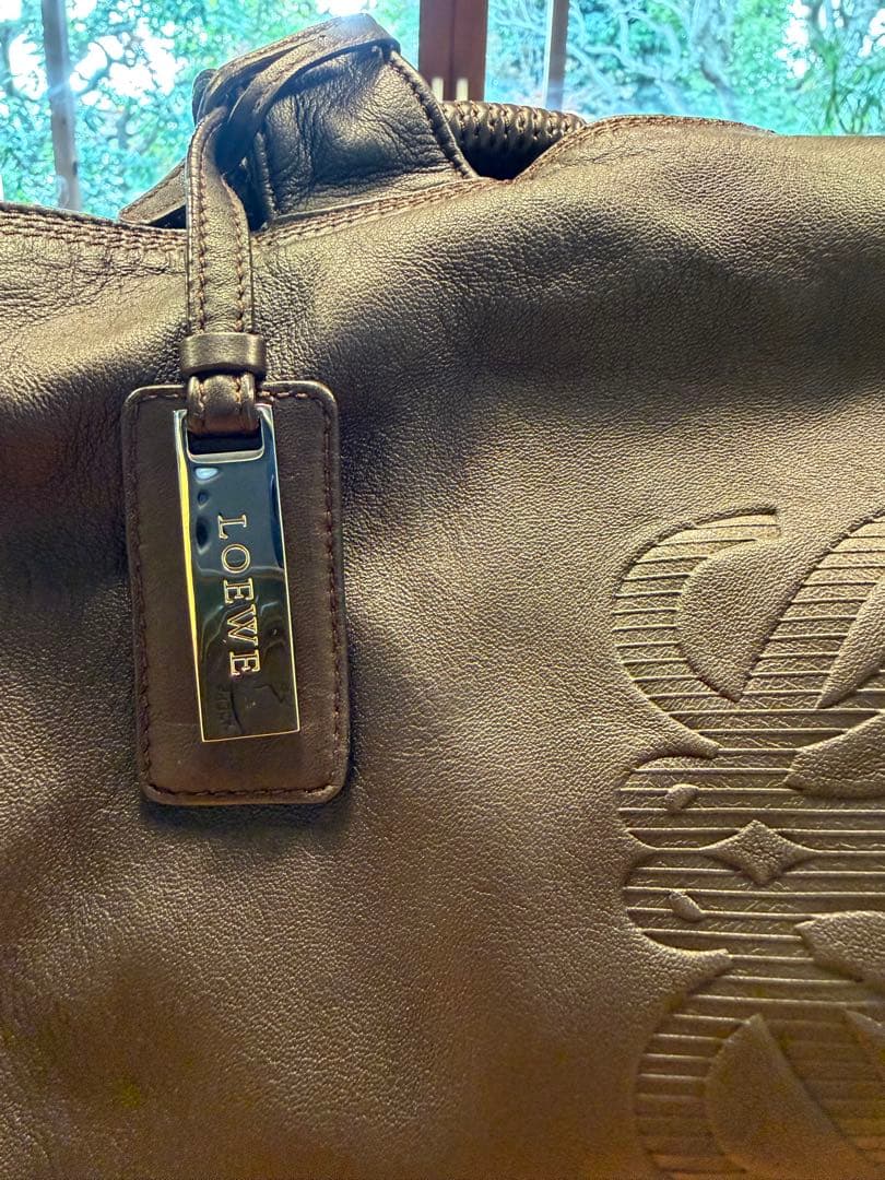 ロエベ　ナッパアイレ