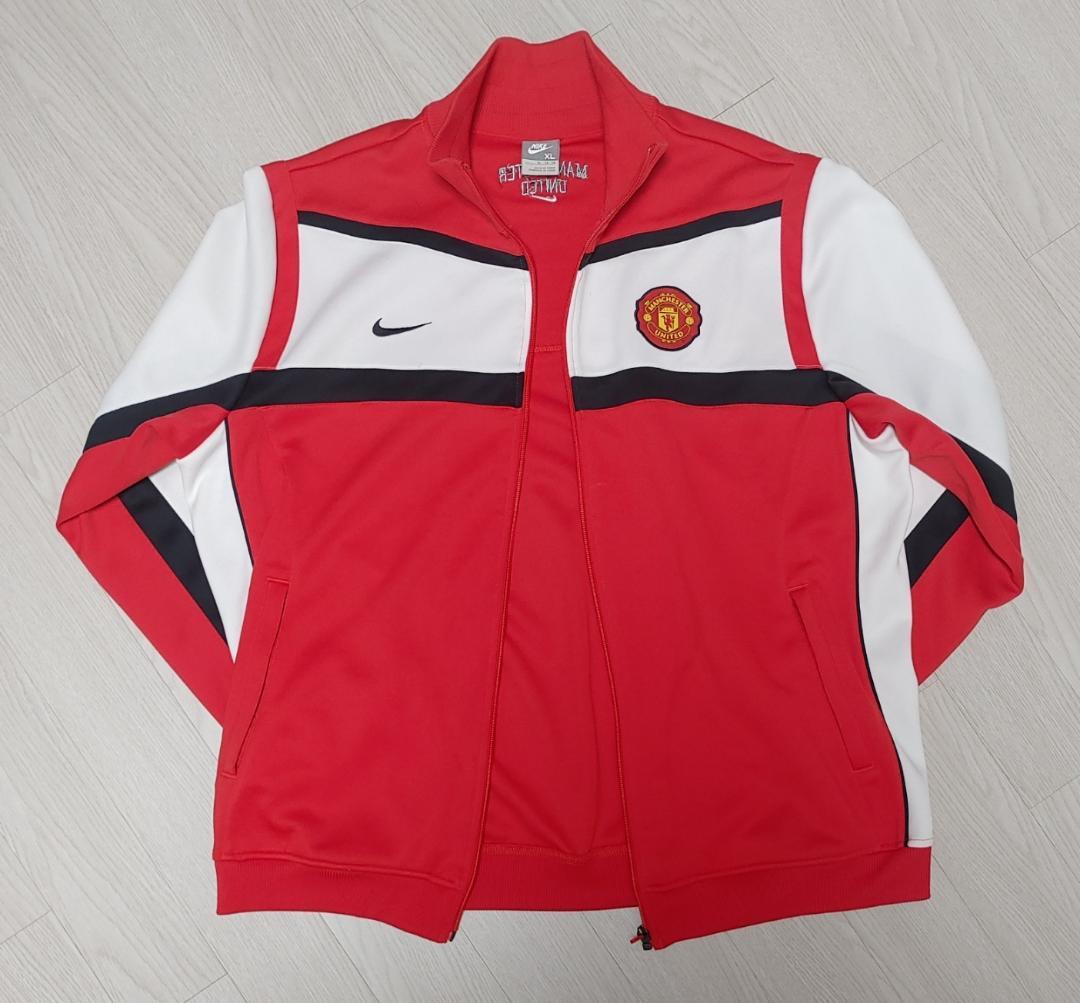 ナイキ マンチェスターユナイテッド トラックトップ XL