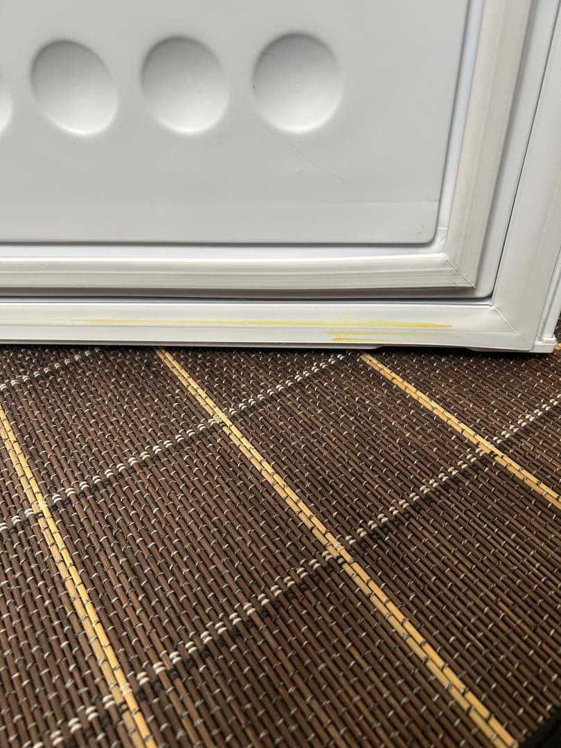 美品アイリスオーヤマ 冷凍庫 85L ホワイト IUSD-9B-W 2022年製