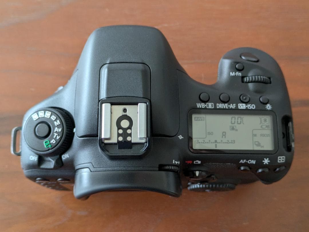 Canon キャノン EOS 7D Mark2 ボディ オリジナルジャケット付