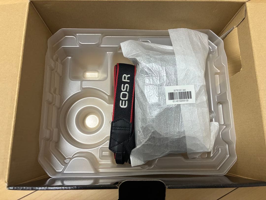 タッキー　Canon EOS R ミラーレス一眼カメラ　【保証付]