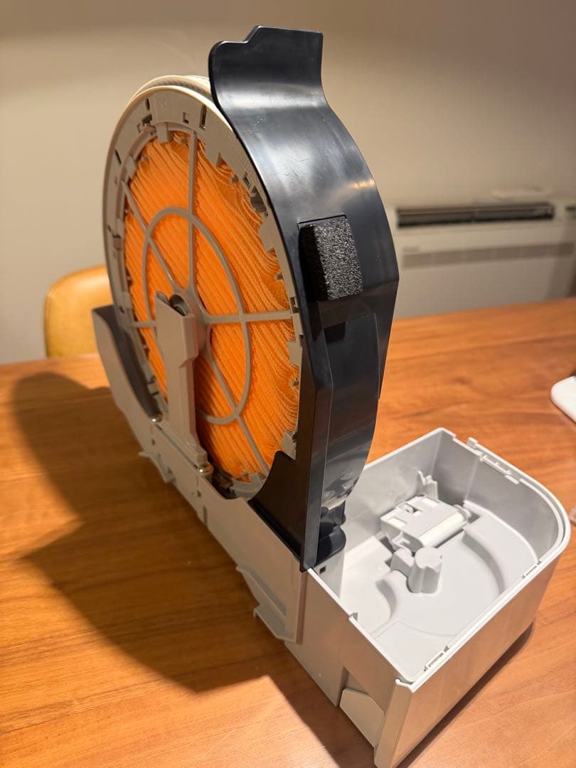 美品 ダイキン加湿空気清浄機　加湿ストリーマ空気清浄機　MCK70VKS-W