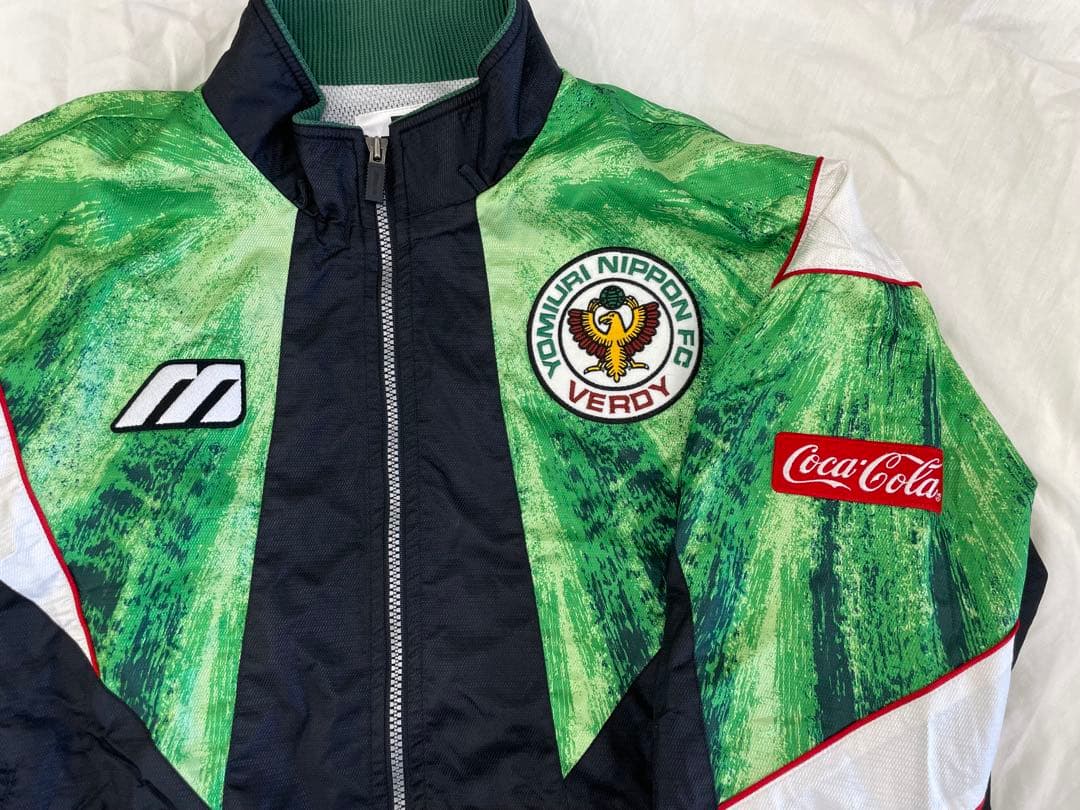 ヴェルディ川崎　読売ヴェルディ ナイロンジャケット Oサイズ　選手支給品　正規品