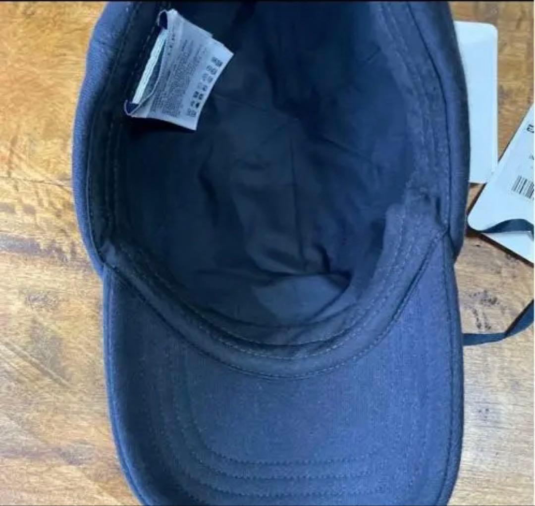 モンクレールフリースベースボールキャップネイビー