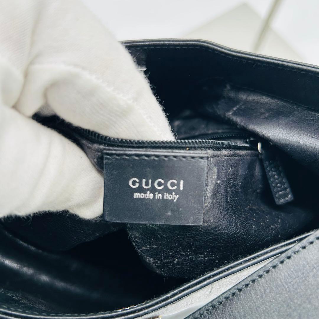 【美品】グッチ ワンショルダー バッグ 南京錠 シルバー金具 レザー 黒