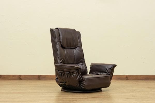 タイムセール中！！傷や汚れに強い座椅子♪レザー仕様