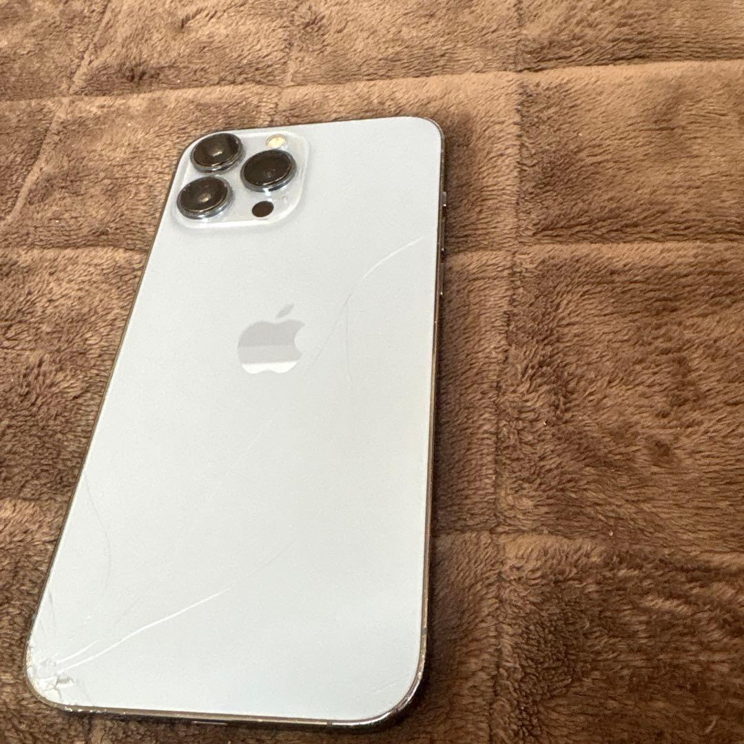 よ*ん様 Apple iPhone 13 Pro スカイブルー 本体