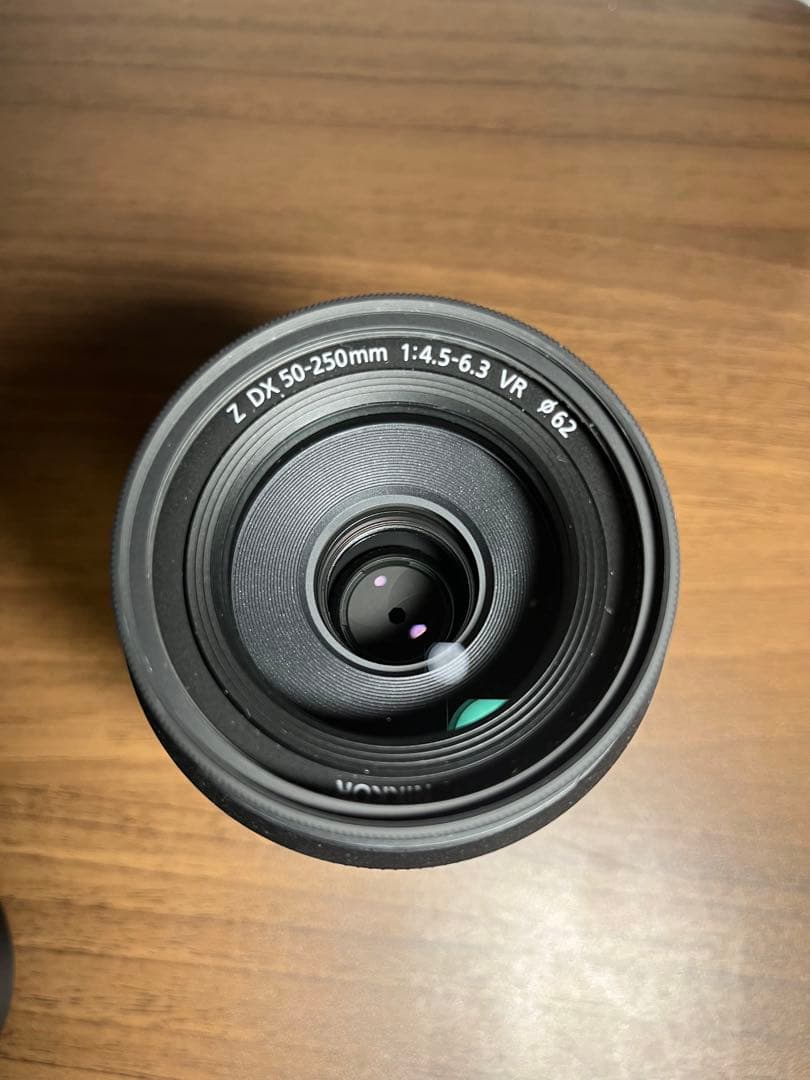 Nikon Zfcミラーレスカメラ + DXレンズ2本＋その他おまけ