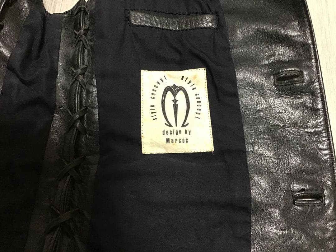 本革ブラックレザーベスト　ネイティブ　ライダース　ヴィンテージ