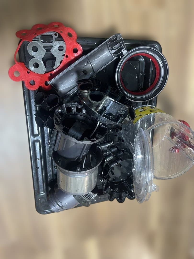 ダイソンDyson V10 (sv12)の充電式掃除機