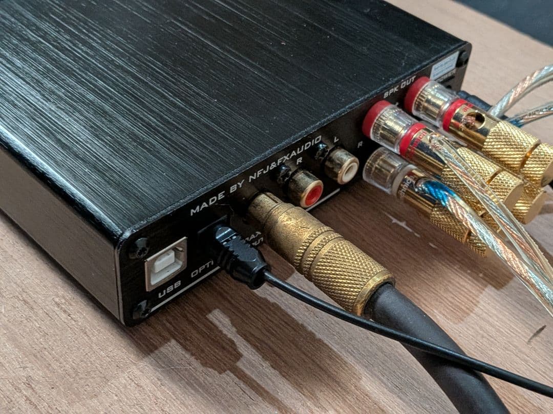 FX-AUDIO D302J+　DAC搭載プリメインアンプ　電源アダプター付き！