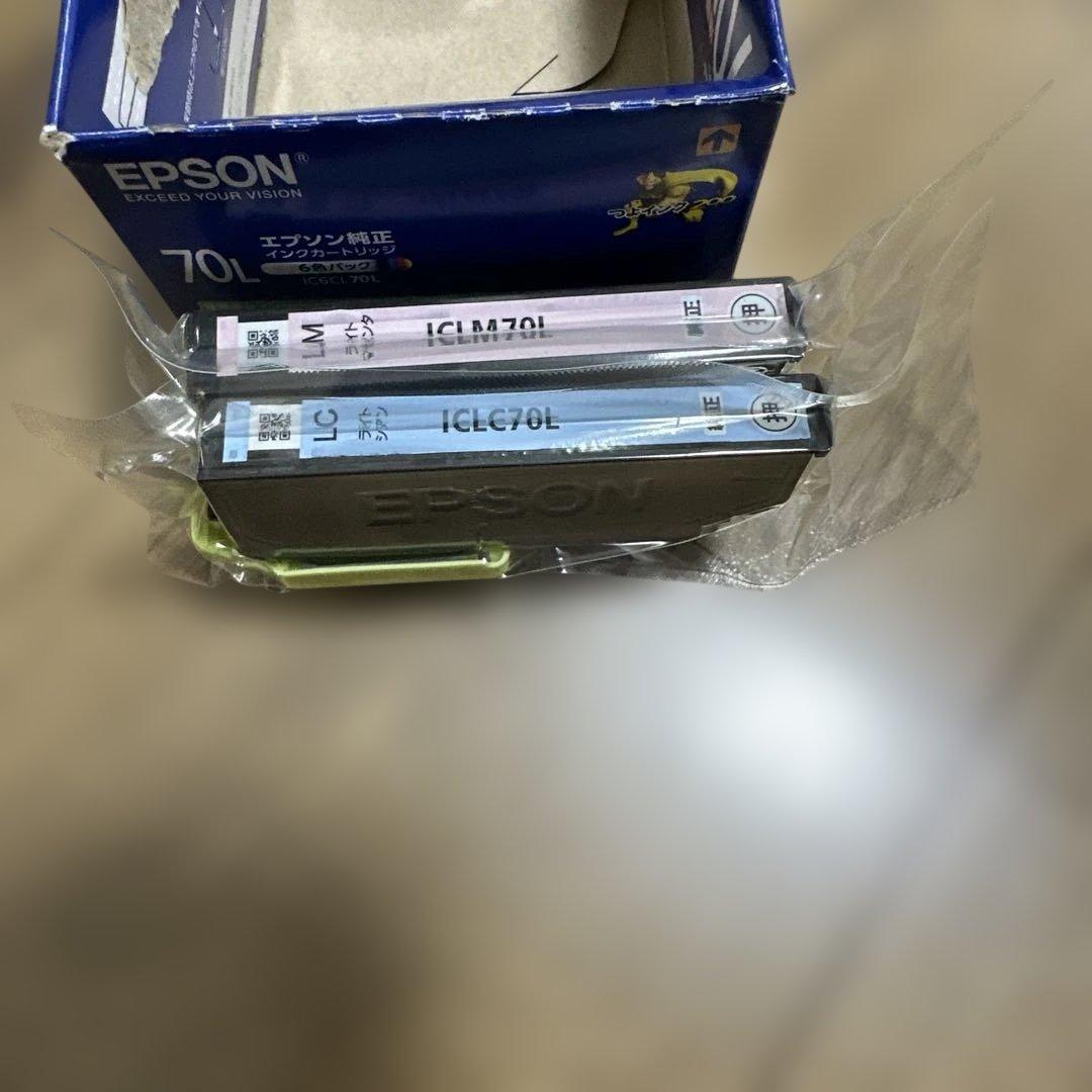 EPSON EP-706A プリンター　インク　ライトシアン&ライトマゼンダ2色