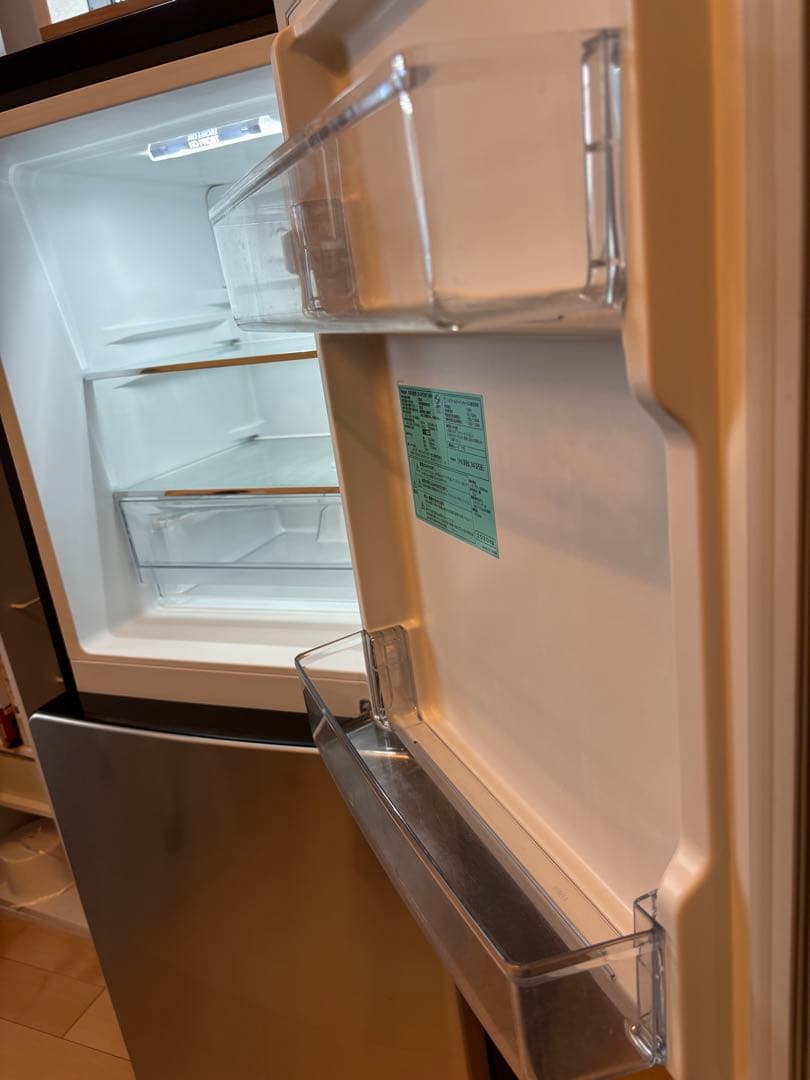 ぬ*様 Haier2020年製　2ドア冷蔵庫 ガラス棚付き