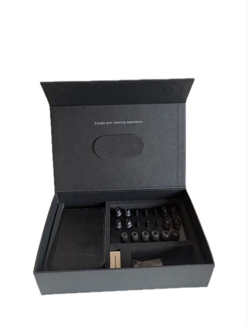 イッシー専用　XELENTO remote 有線イヤホン