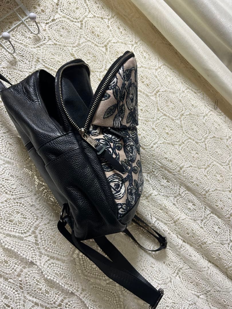 509020Aミナペルホネンハーフハンドメイド本革リュック rosy