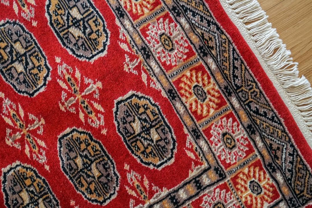 パキスタン手織り絨毯 トルクメンボハラ トライバルラグ 130×80cm