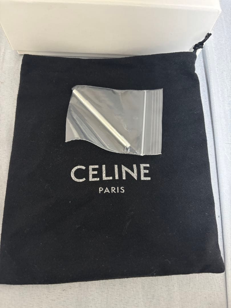 トリオンフ　ベルト セリーヌ