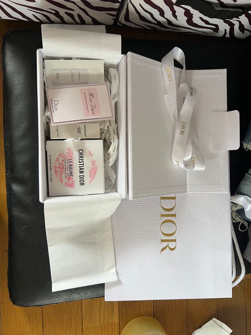 Christian Dior ハンドクリーム ピンク