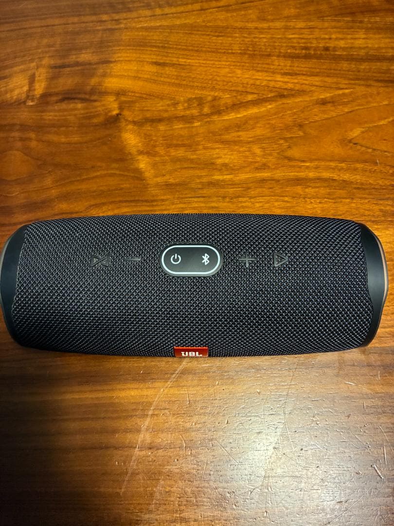 JBL CHARGE4 Bluetoothスピーカー 防水　美品　動作確認済み