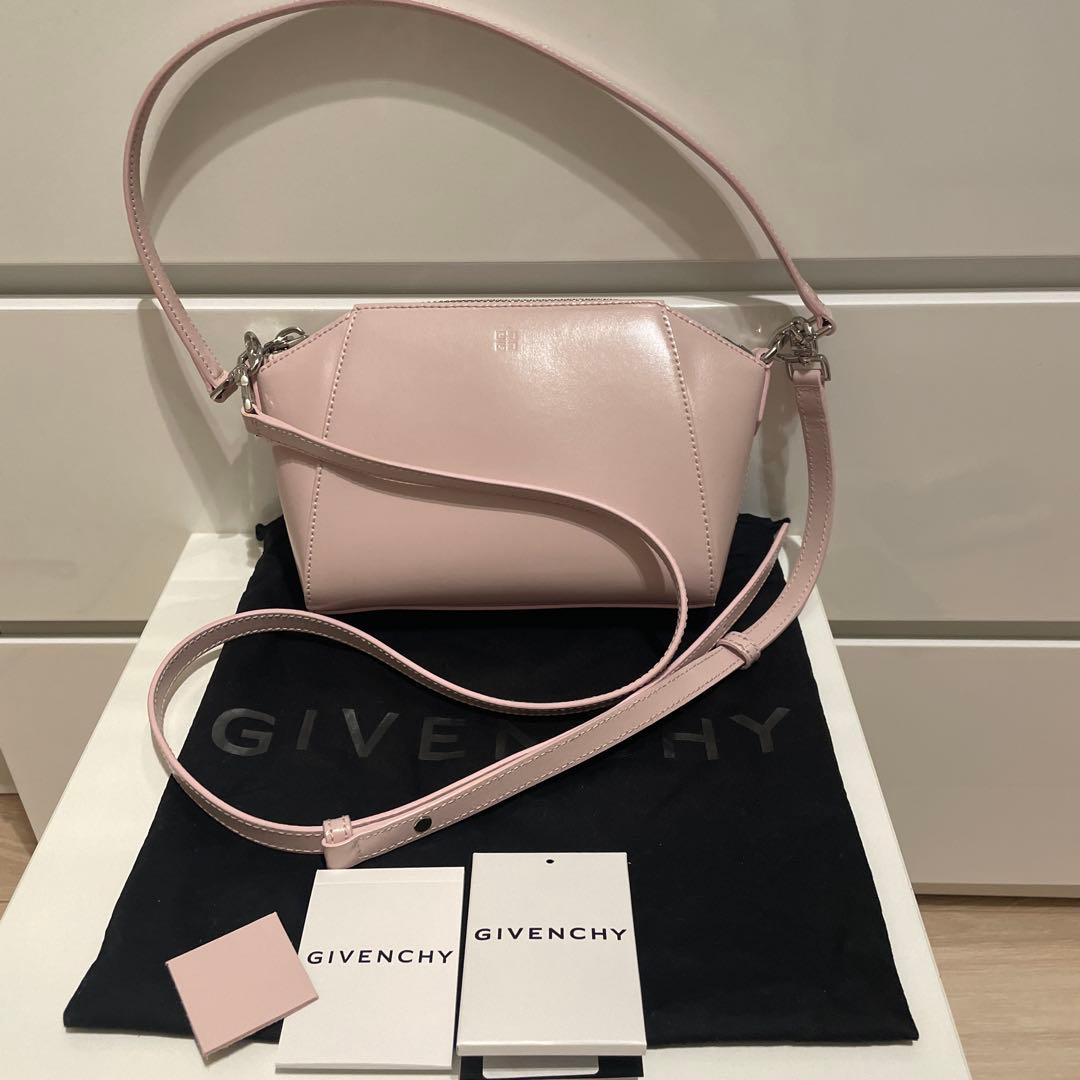 ジバンシイアンティゴナショルダーバッグ新品