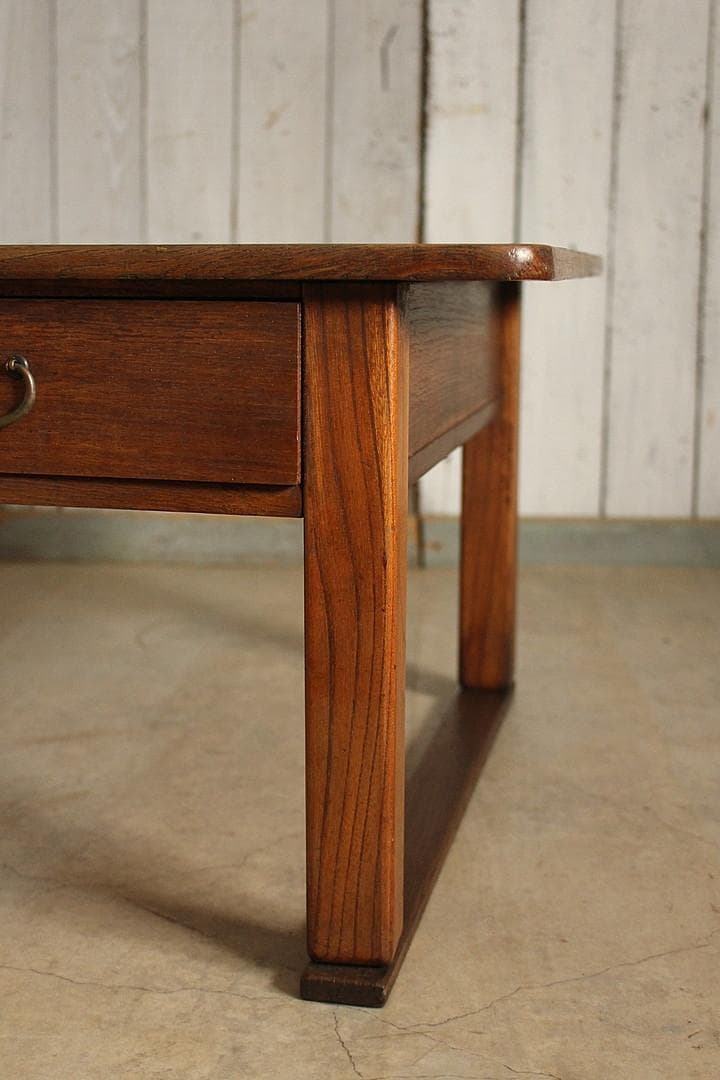 古く味のある木製の机　引き出し2杯　 ローテーブル　作業台　古家具　古民家