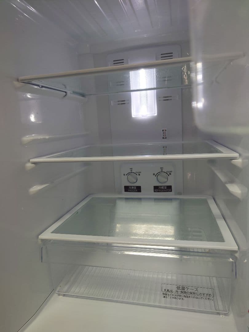 三菱冷蔵庫　19年製　シルバー　MR-P15D　146L　一人用などに