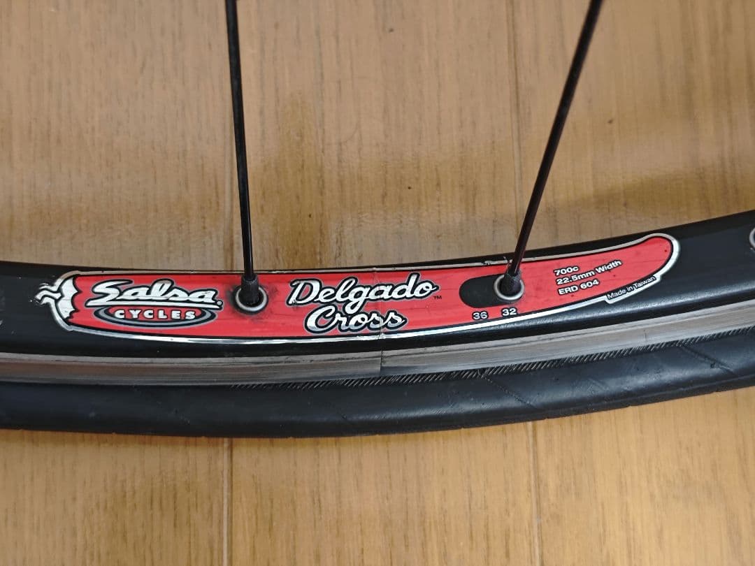 white industries ハブ　700cホイール前後セット