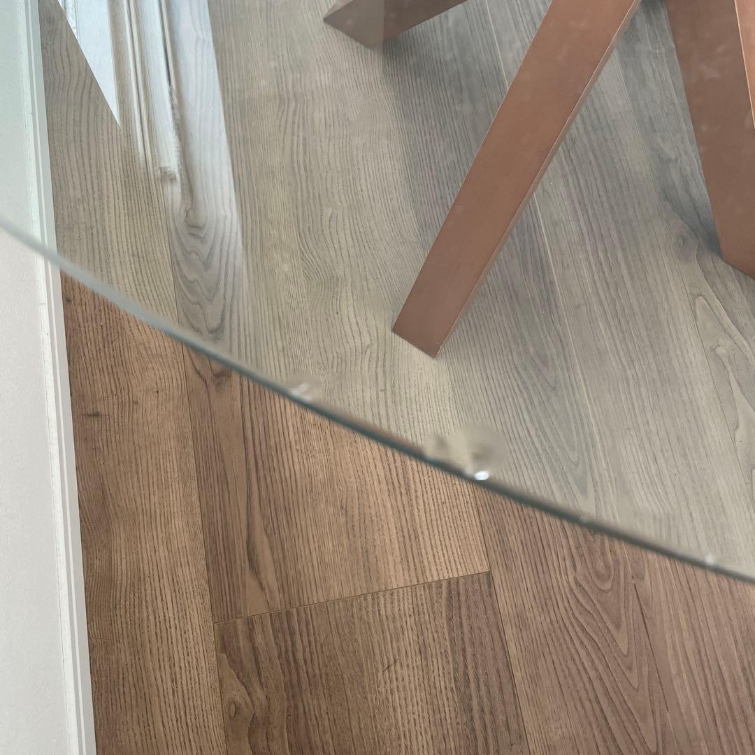 【限定値引】Cassina VENTO round dining table